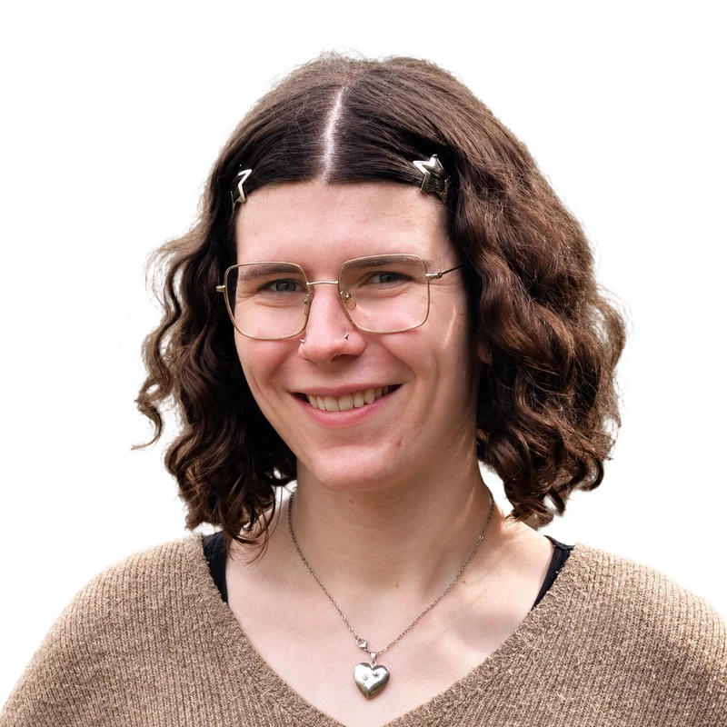 Portrait of Tess Jones
